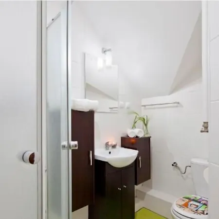 Δωμάτια σε οικογενειακή κατοικία Baltic *